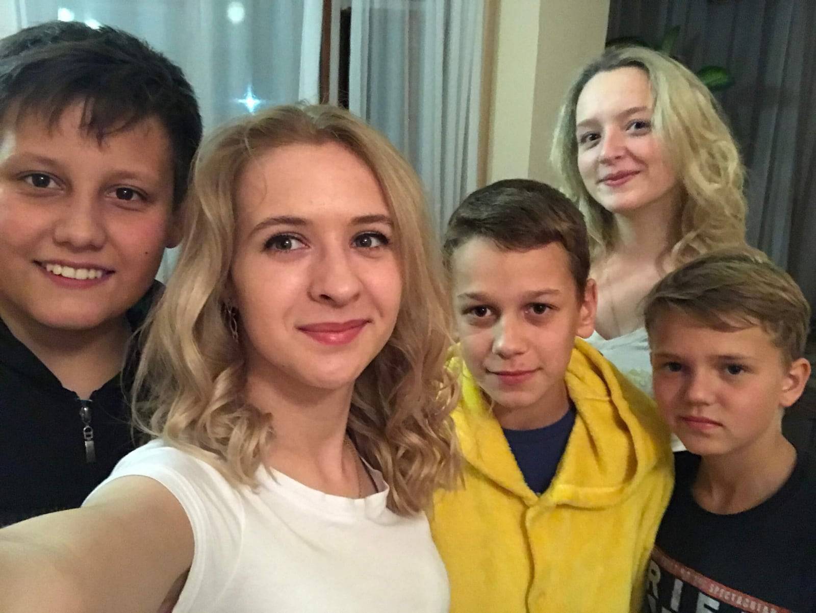 Детский лагерь «Усть-Кут»: дружный отряд и вожатые